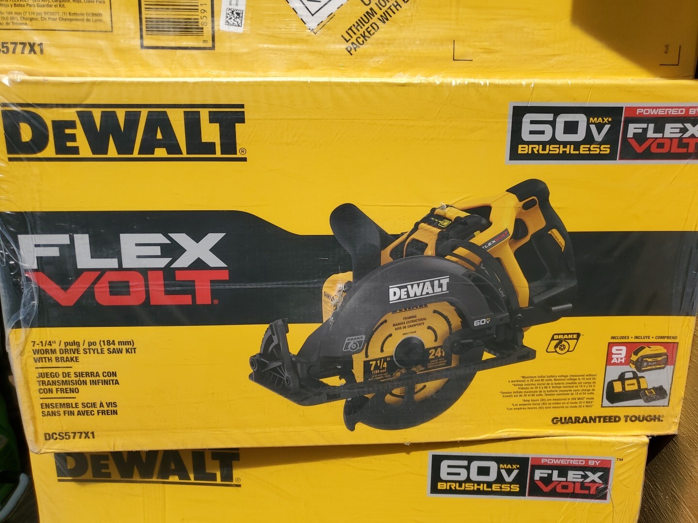DeWalt DCS577X1 Flexvolt 60V MAX 71/4" Cordless Worm Drive Style Saw