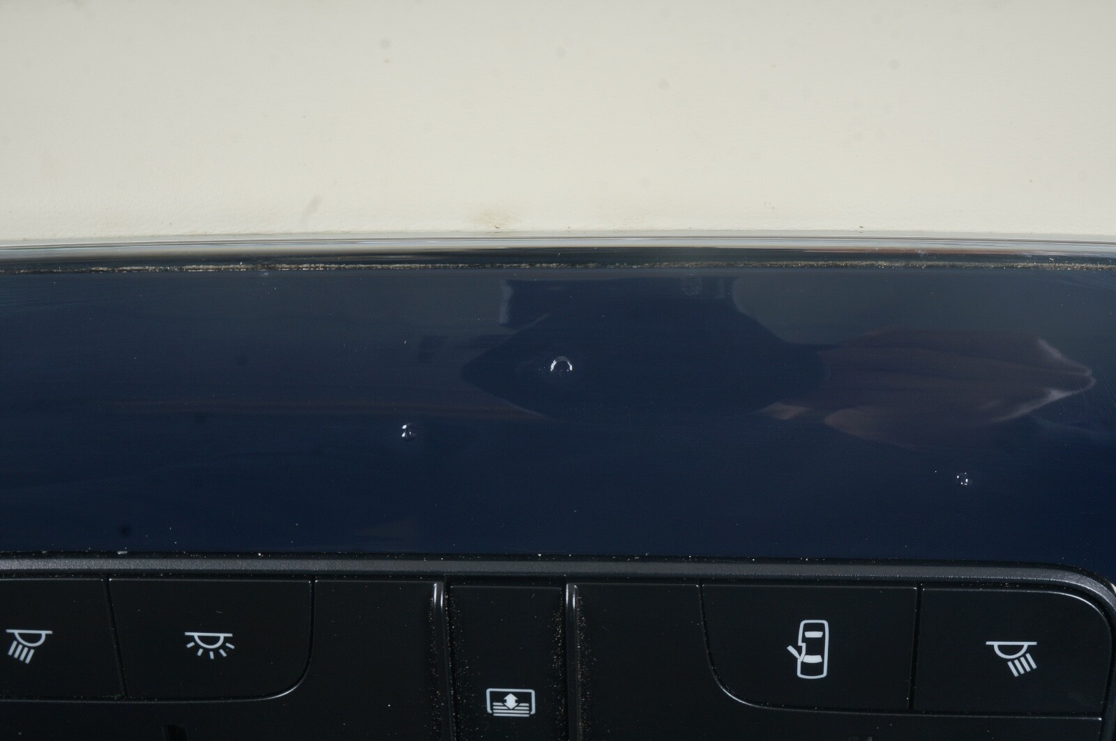 2010 - 2020 Bentley Mulsanne Rear Roof Dome Light Map Light Blue Color