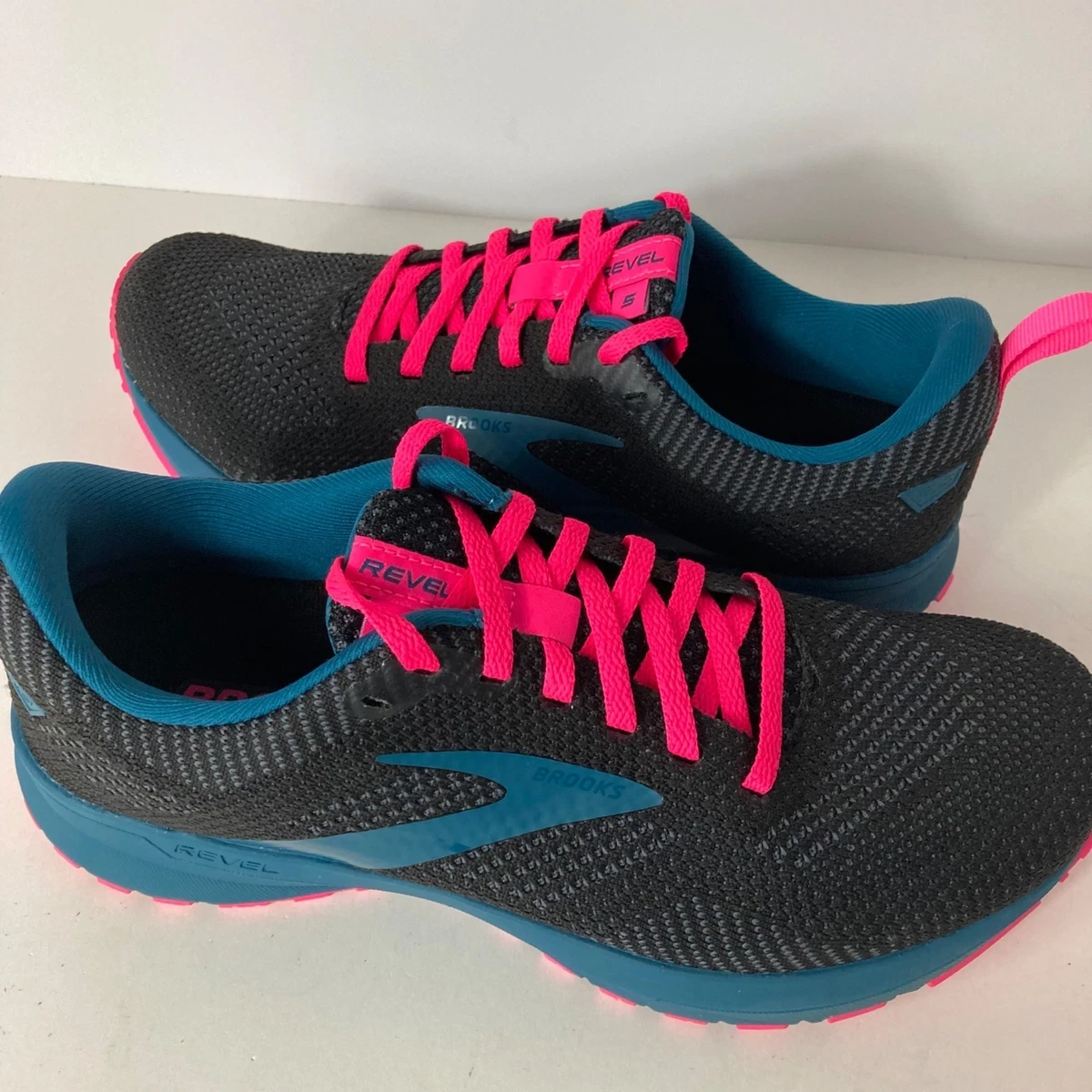 Brooks revel hotsell 2 black copper