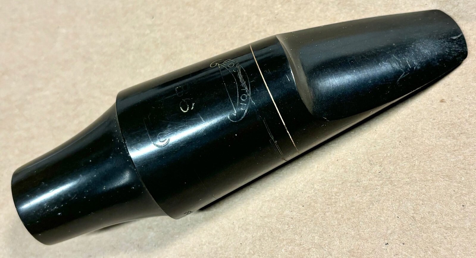 VG overall OLD EDUCATOR by WOODWIND CO. B6 BARITONE SAX MOUTHPIECE/