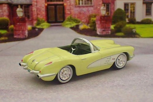 1st Gen 1953–1962 Chevrolet C1 Corvette 283ci V8 Roadster 1/64 Scale Ltd Edit R - Picture 4 of 5