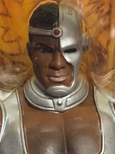 DC UNIVERSE CLASSICS CYBORG CLAW VARIANT  - MIP w  DESPERO ARM teen titans