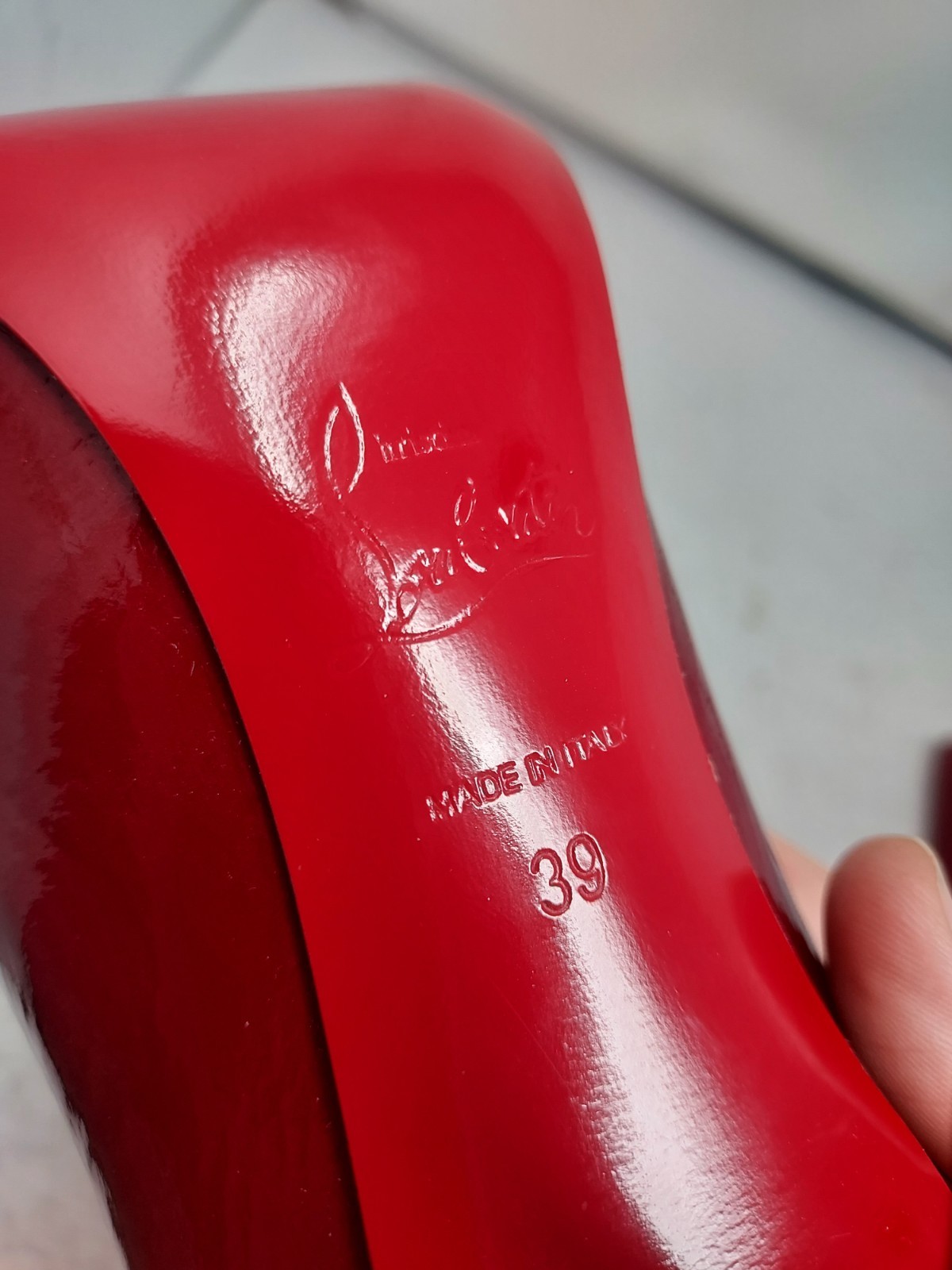 CHRISTIAN LOUBOUTIN EU 39 US 9 Womens New So Kate Red Patent Leather Pump