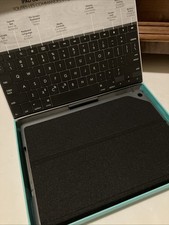 Logitech 920-009017 Cover Case with Bluetooth Keyboard for iPad