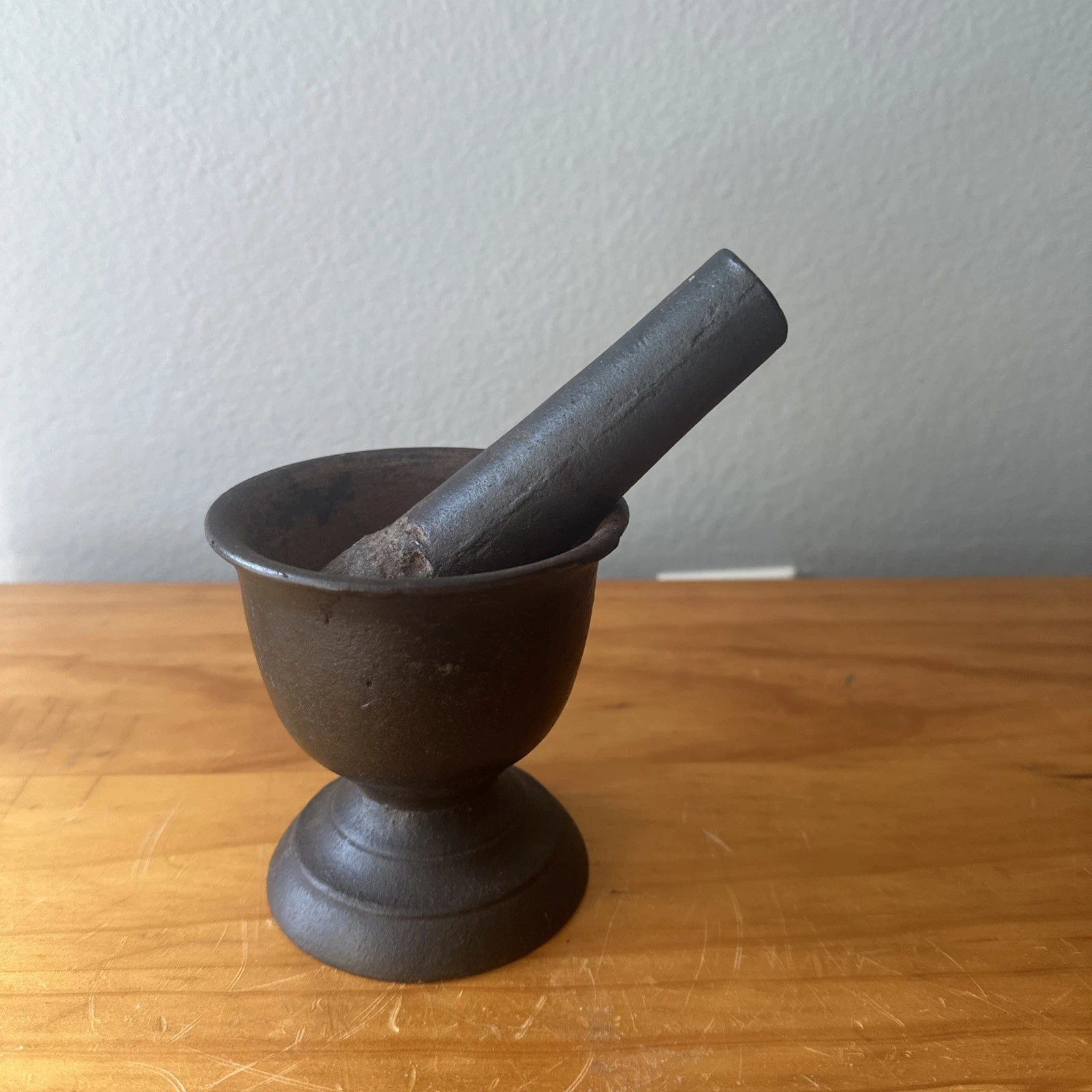 Antique Cast Iron Apothecary Mortar & Pestle
Opens in a new window or tab