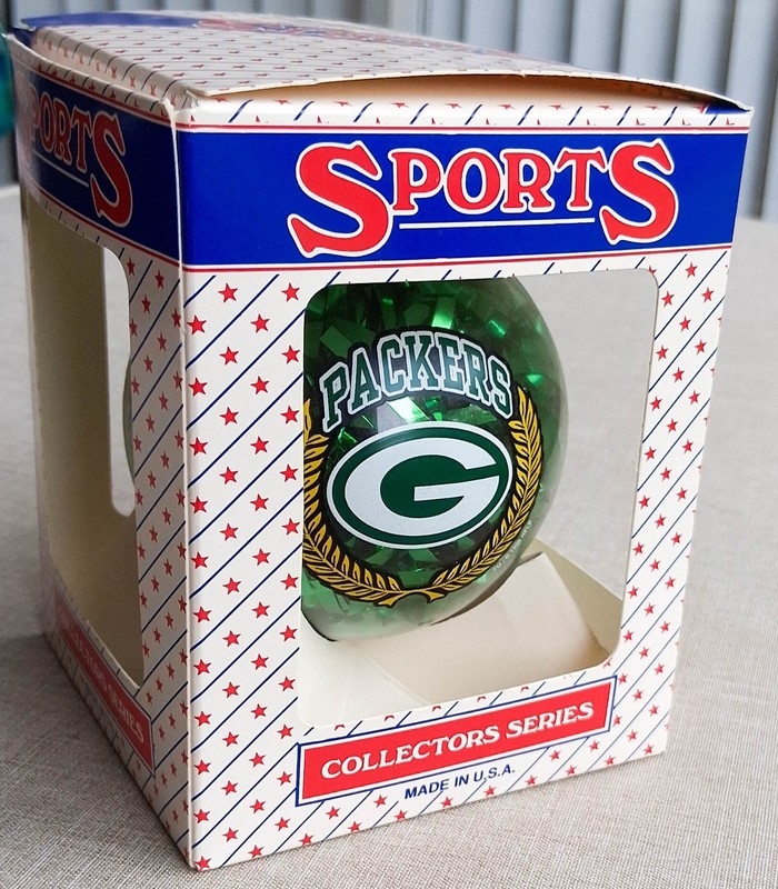 Green Bay Packers NFL: Collector's Series Christmas Ornament in Original package