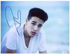 Jacob Whitesides Signed Autographed w/Heart 11x14 White Tee Photo ACOA