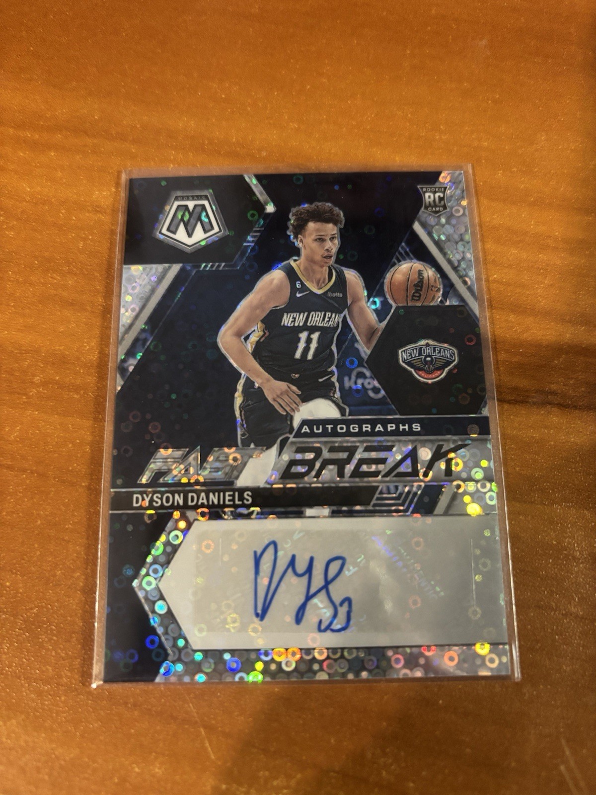 2022 Dyson Daniels Panini Mosaic Fast Break Disco Auto #FB-DAN Hawks RC Rookie