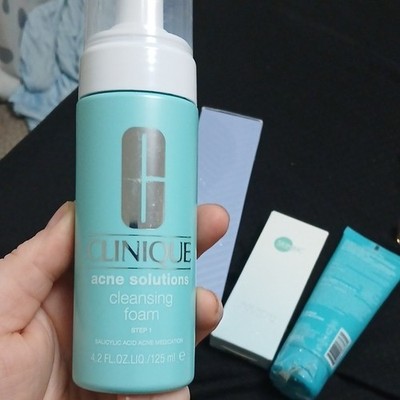 Clinique Acne Solutions Cleansing Foam Cleanser 1.5% Salicylic 4.2 oz