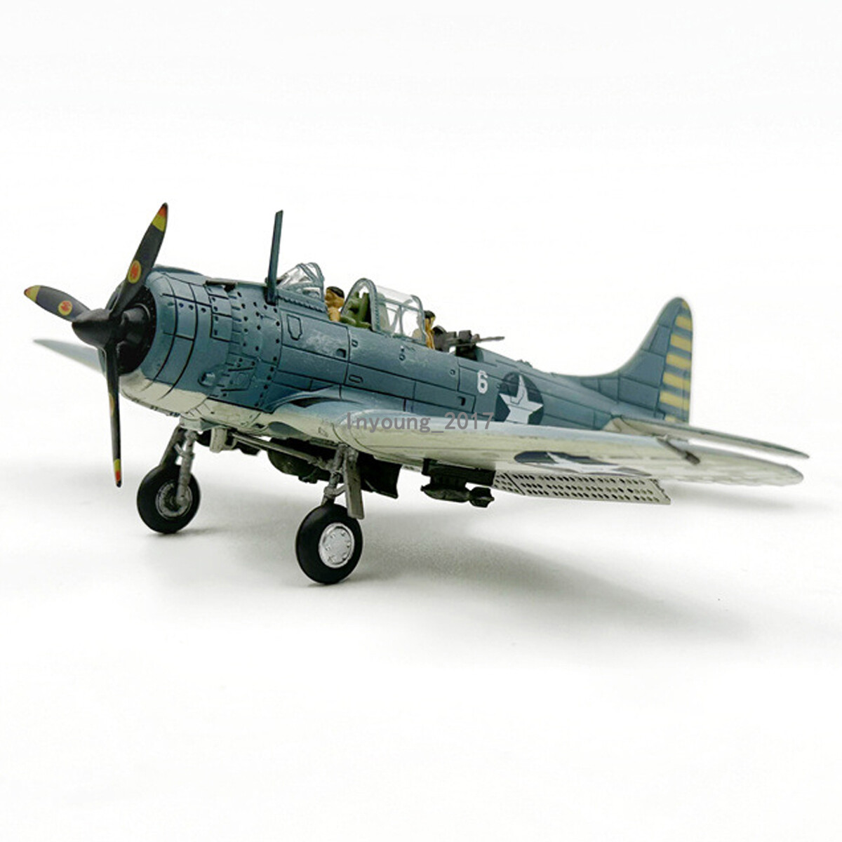 1/72 Scale Douglas SBD Dauntless 1940 Fighter Plane Model Diecast
