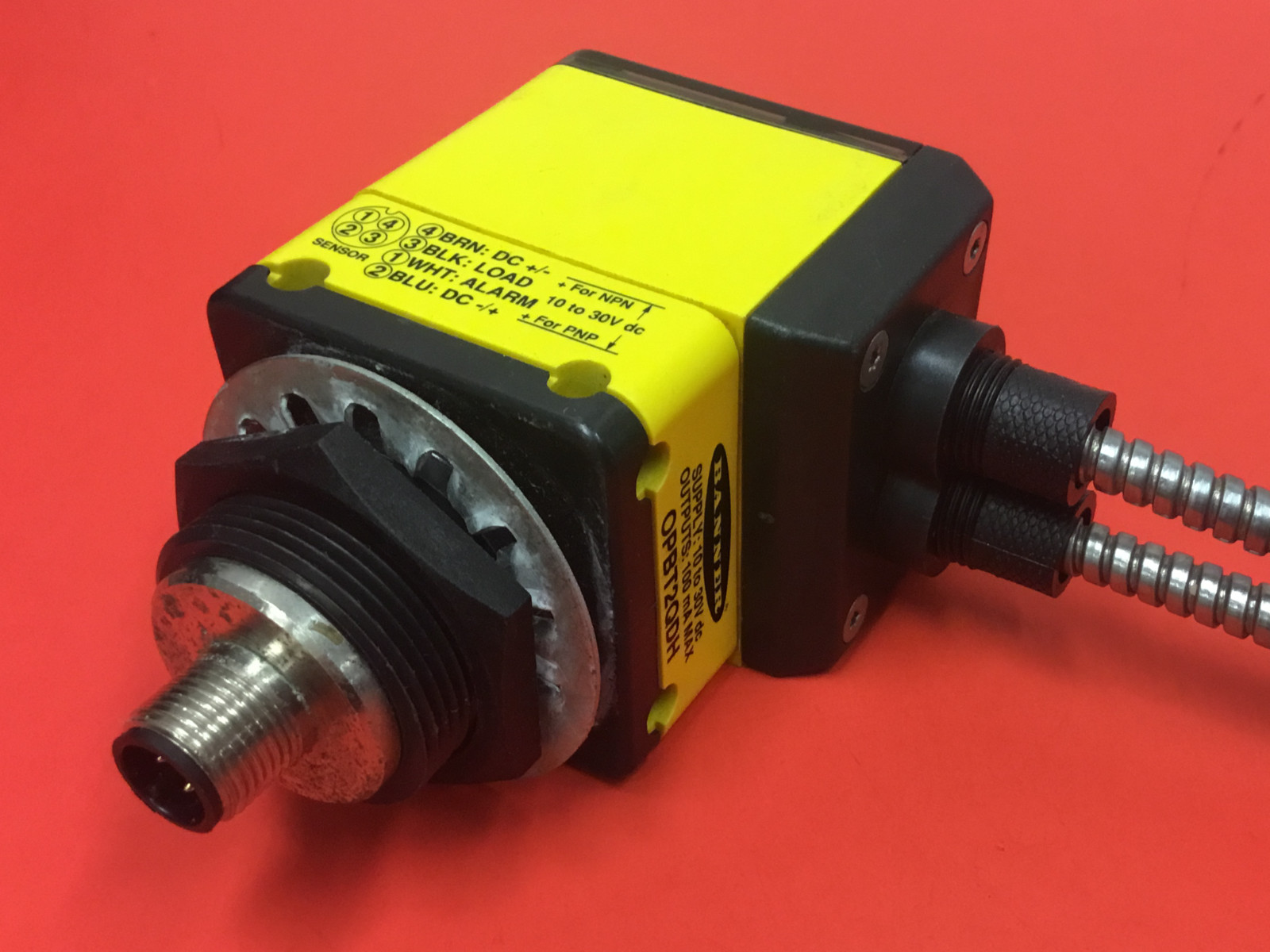 Banner - OSBF - Power Block - Model: OPBT2QDH - W/ Fiber Cable