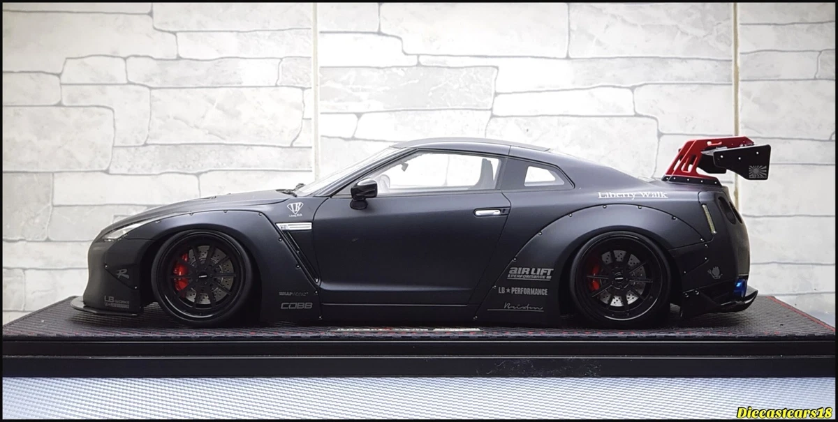 LIBERTY WORKS R34 GT-R 1/18ignition