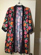 Women s Pretty Floral Kimono Robe Satin Belted Small/Medium