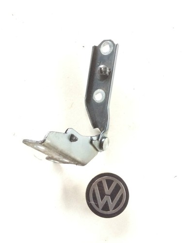 VW Polo 9N Motorhaubenschanier Schanier 6Q0823301