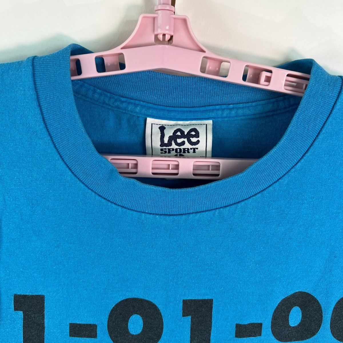 VINTAGE Y2K 01/01/00 The Mark Of The Millennium Blue T-Shirt Lee 