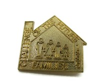 Challenge of the Future Families 1995 Pin Gold Tone Vintage Collectible