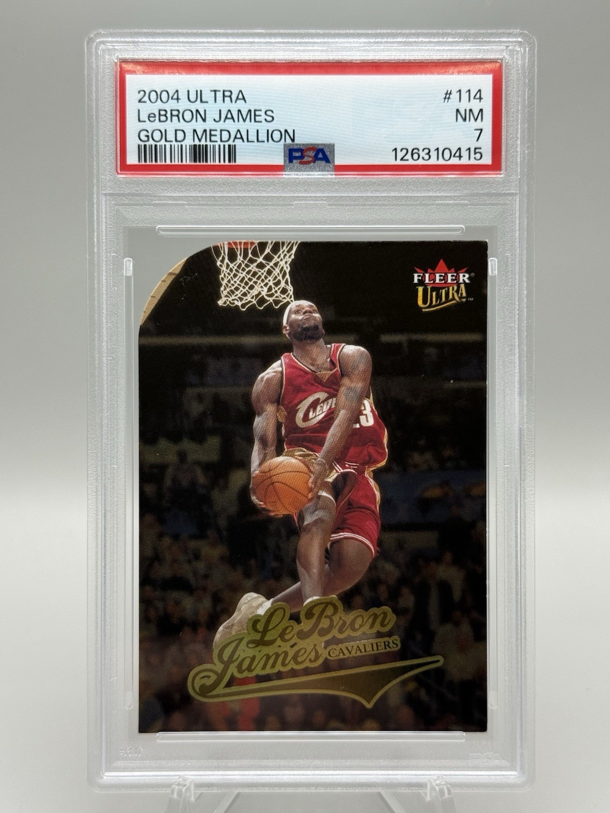2004-05 Fleer Ultra LEBRON JAMES Gold Medallion Die-Cut #114 PSA 7