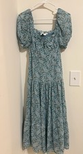 ASTR The Label Blue Pink Floral Sweetheart Neck Smocked Midi Dress Size M