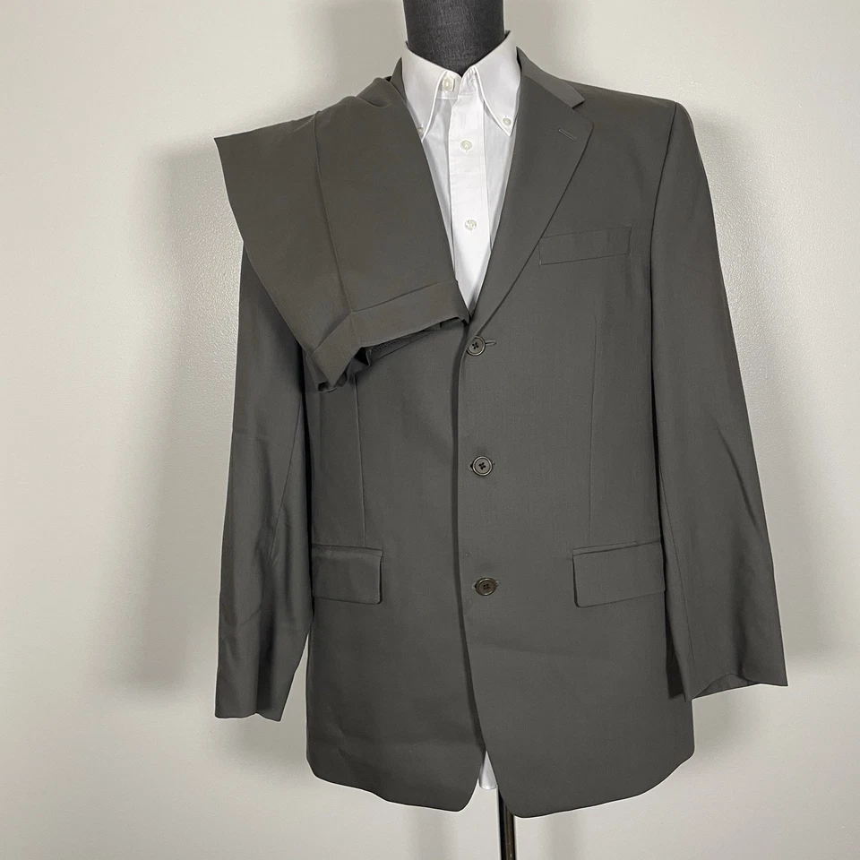 Traje Calvin Klein 2 Piezas Hombre 40L 32x32 Gris Marrón Lana Sólida Tres Botones Foto 2 de 4