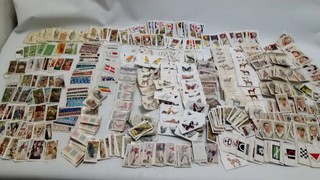 Large Vintage Cigarette Card Collection Mixed Subjects 100s