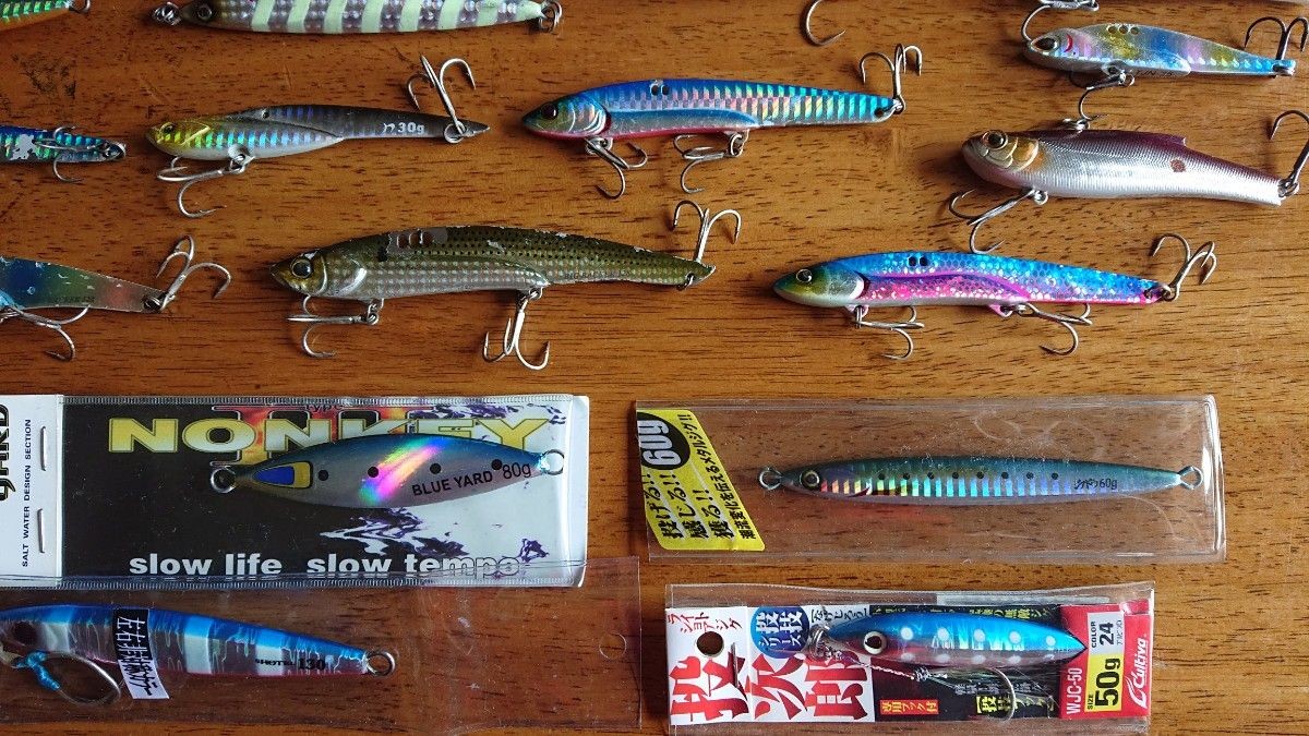 A set of 33 arious metal lures (ibe, ibration, jig) in (aailable). Lure set. - Image 3