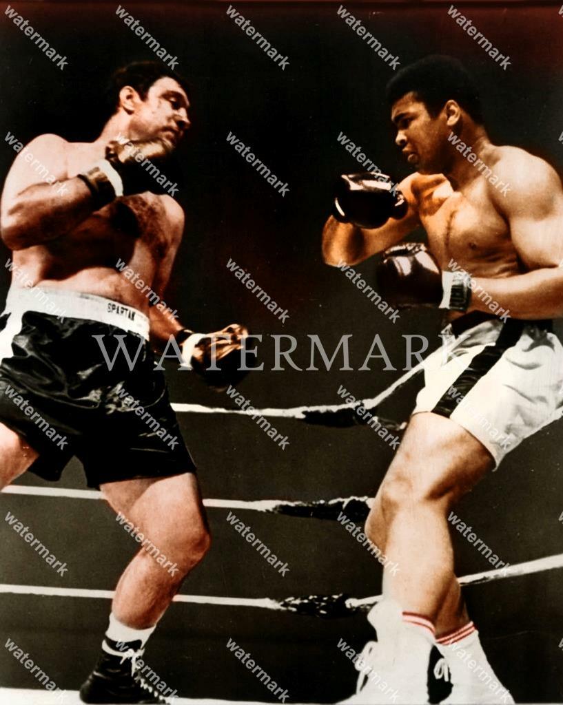 EL222 Muhammad Ali vs Rocky Marciano Brawl 8x10 11x14 16x20