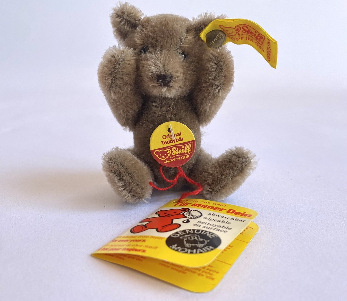 A Limited Edition 1984 STEIFF 4