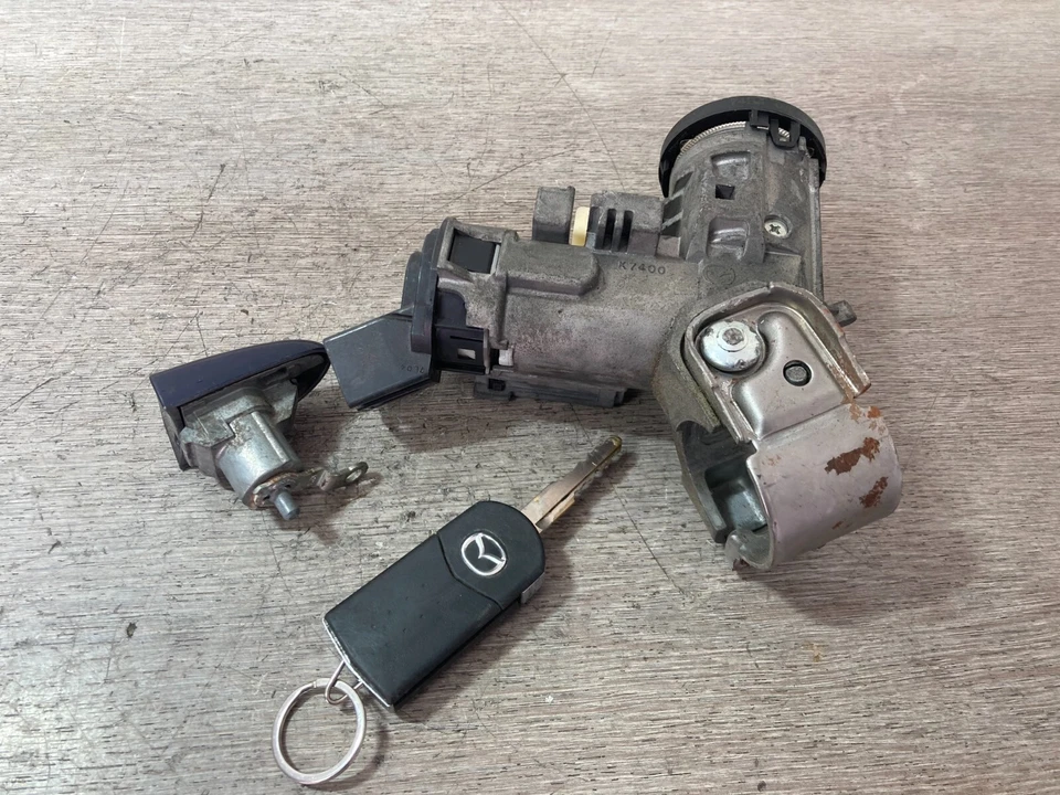 JUEGO DE CERRADURA DE BARRIL DE ENCENDIDO MAZDA 6 2009 CON LLAVE GS1D66938A Foto 3 de 4