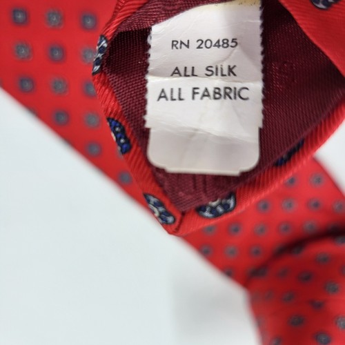 Cambridge Classics Necktie Red Geographic - Picture 6 of 7