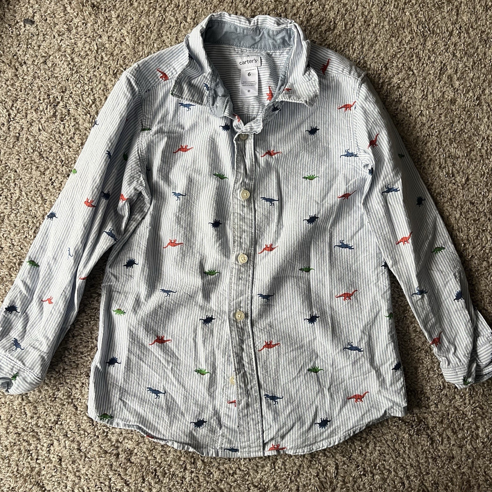 Boys long sleeve button down dinosaur shirt carters size 6