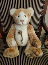 Collectable 2018 Charlie Bears "Bessie" 19.5 in CB181842A w/ Tag
