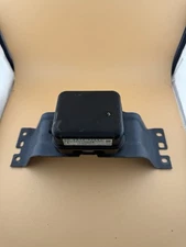 KD7J-67XA1 2019-2021 MAZDA CX5 CX9 CRUISE CONTROL DISTANCE SENSOR WITH BRACKET