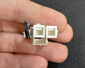 Lego Star Wars Snowtrooper Minifigure sw0115 from 8129 7749 7879 7666 4504 8084