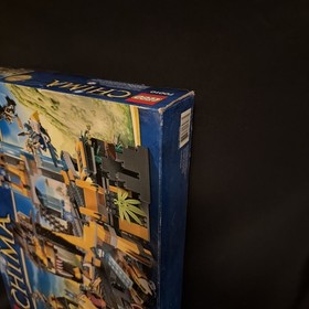 LEGO Legends of Chima The Lion CHI Temple (70010) New Sealed Dented Box