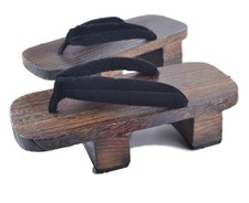 GK-O Mens Japanese Traditional Shoes Geta Wooden Clogs Sandals Medium, Black