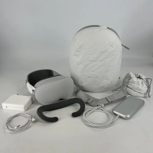 Apple Vision Pro VR Headset 1TB w/ Dual Loop Band-S/Light Seal-21W - Excellent