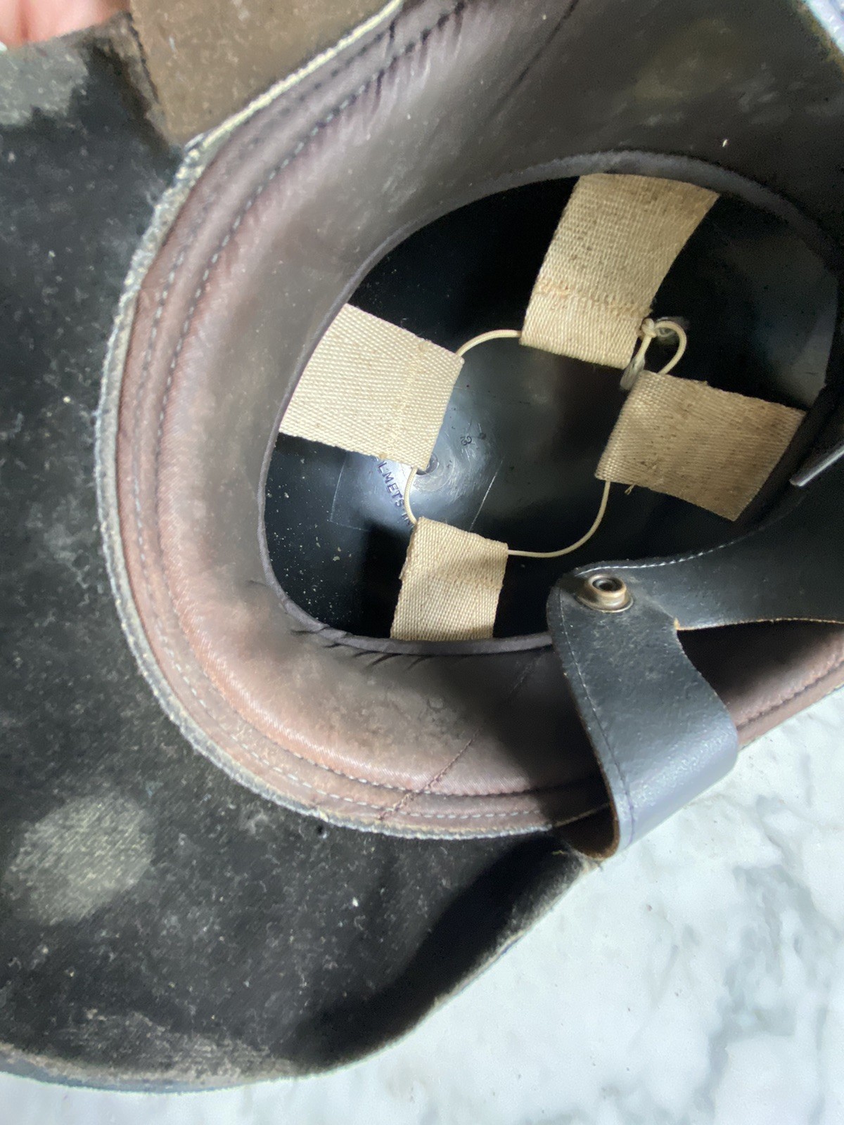 Vintage Riding Hat velvet Helmet Polo Fox Hunting equestrian Hunt Cap - display