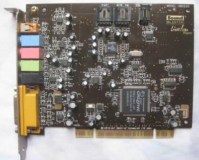 Creative SB0220 Sound Blaster Live! 5.1 / PCI SOUNDKARTE