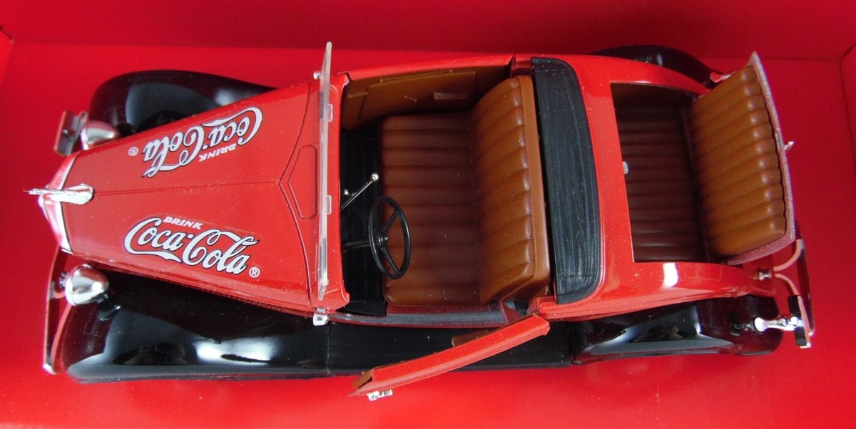 ソリドの 1934 フォード ロードスター Coca-Colaヴィンテージ Solido