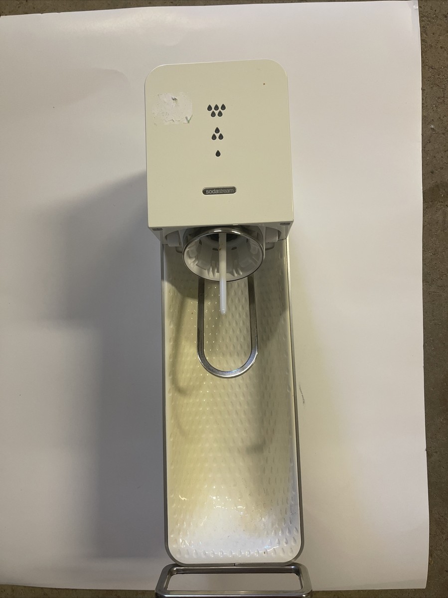 SodaStream Source Sparkling Water Maker ONLY!beige Silver