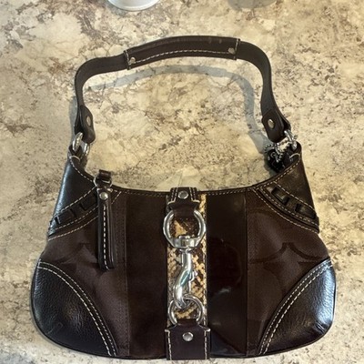 Купить coach hampton chocolate womens handbag carry all signature