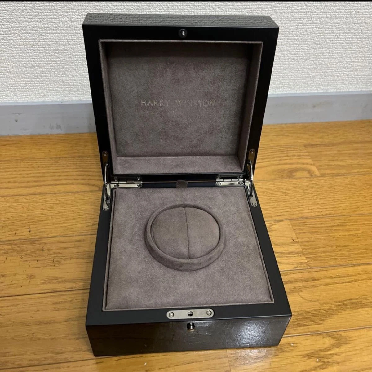 Harry Winston Watch Boxes & Cases for sale - eBay