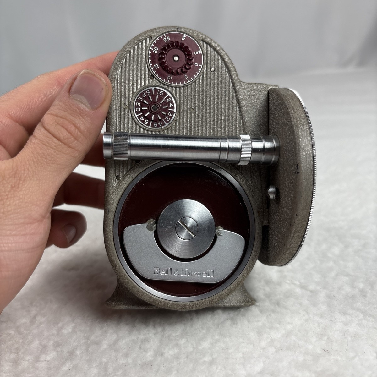 ベル&ハウエル　Bell&Howell 8mm 134 CAMERA Bell & Howell 134 - 8mm Movie Camera +1/2-inch f/2.5 Lens