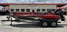 2018 Nitro Z19 powered by a 200HP Mercury Optimax