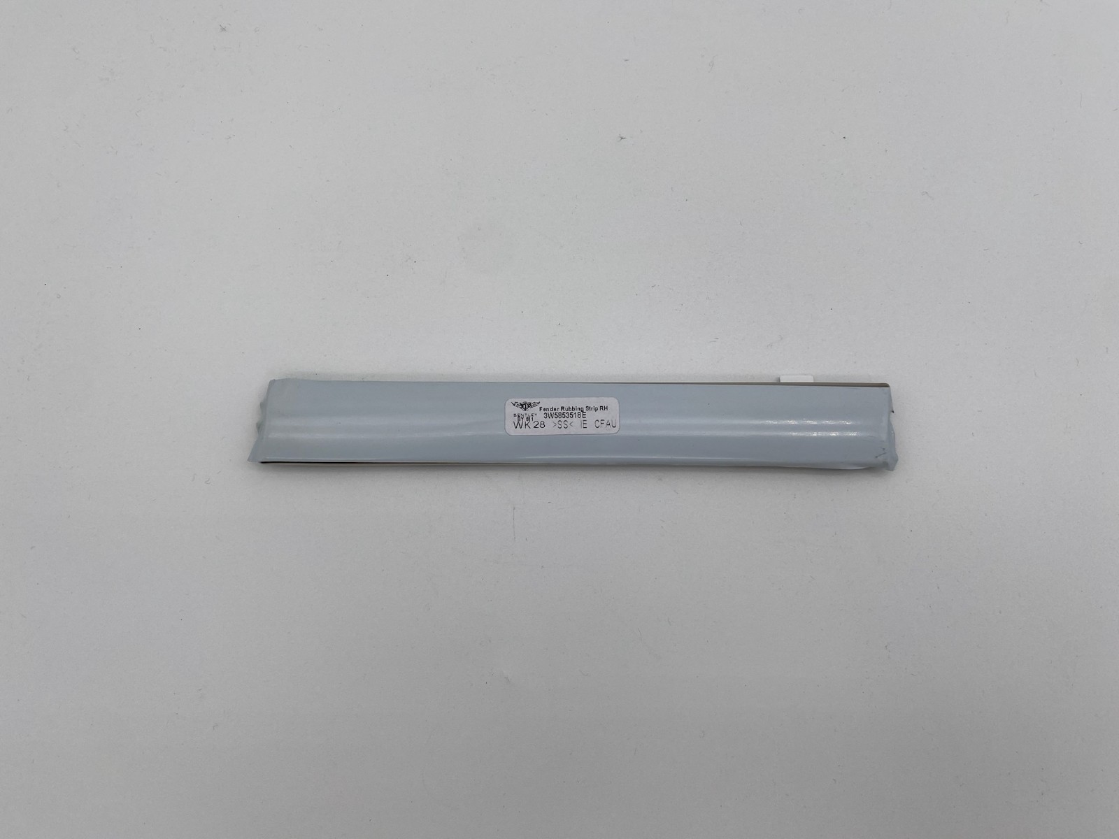 2005+ Bentley Flying Spur Passanger Front Fender Chrome Moulding OEM 3W5853518E