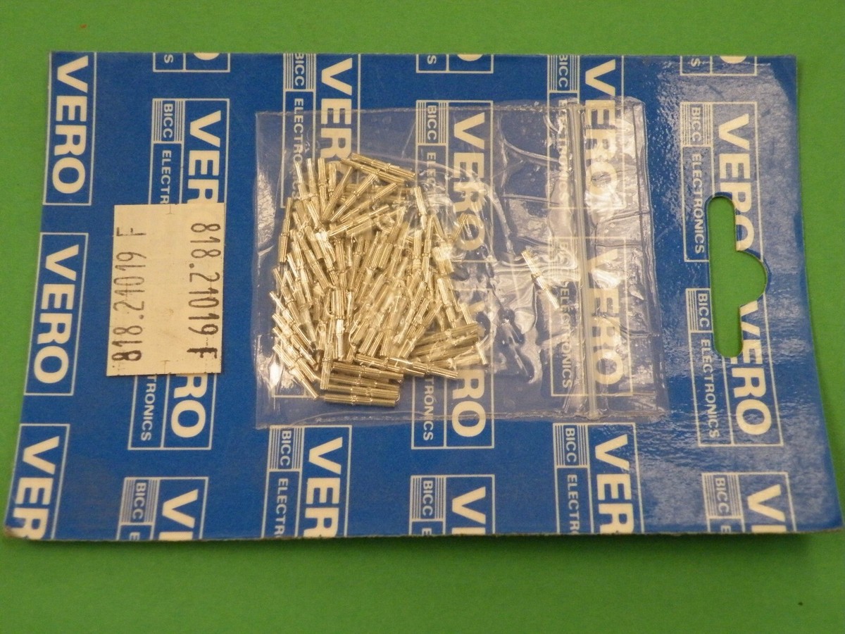 Vero Pin Strip Board 23g - PCB Forato 100x160mm Doppia Faccia (1,32mm Fori) - 818-21019F