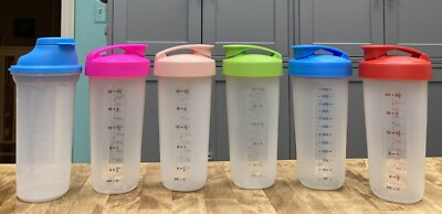 Tupperware Quick Shake Container Sheer w/Several Color Choices-20oz / 2.5cup-NEW