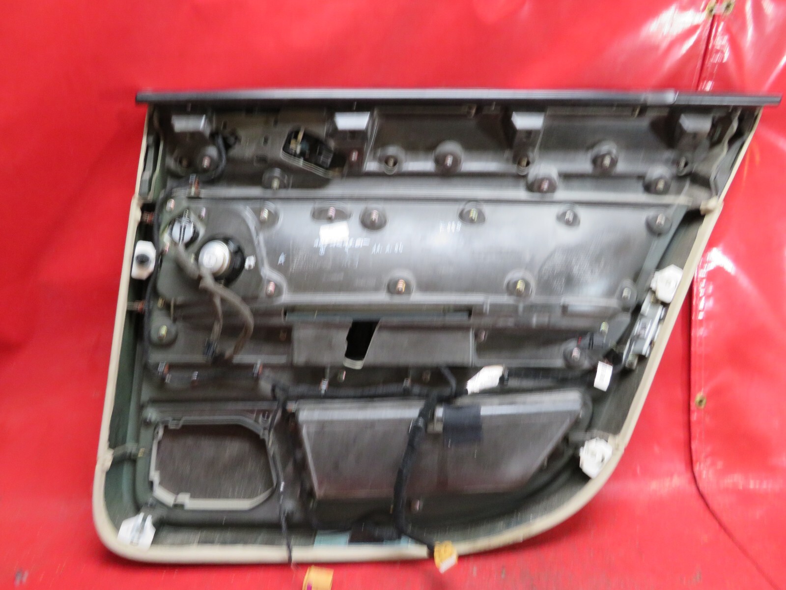 2006 BENTLEY FLYING SPUR LEFT REAR DOOR PANEL