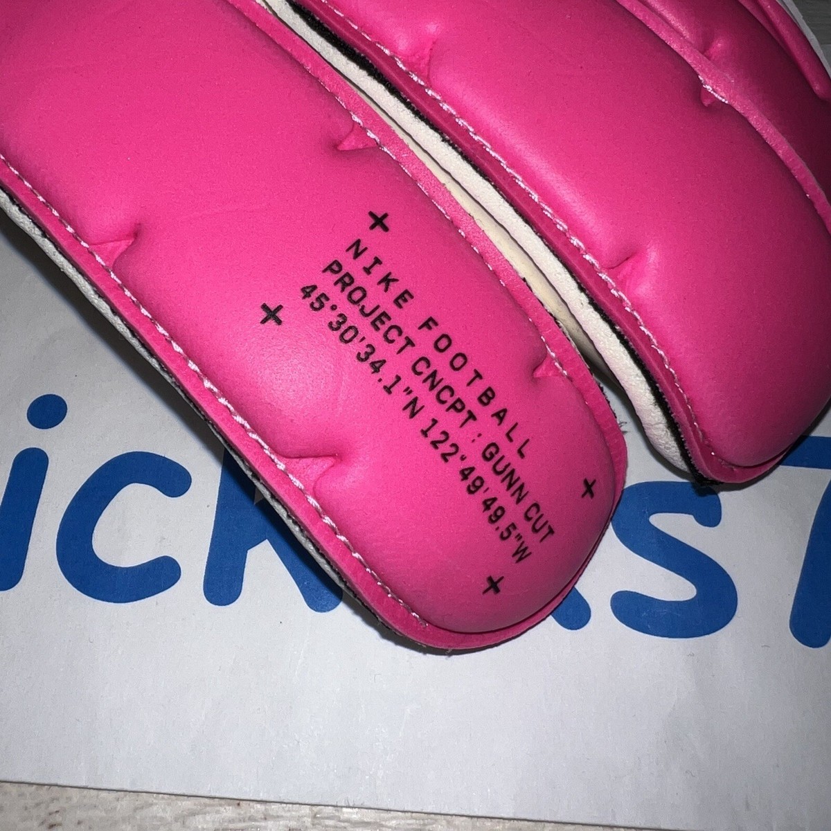 Nike Premier SGT RS Promo Goalkeeper Gloves Pink Size 11 [CK4899