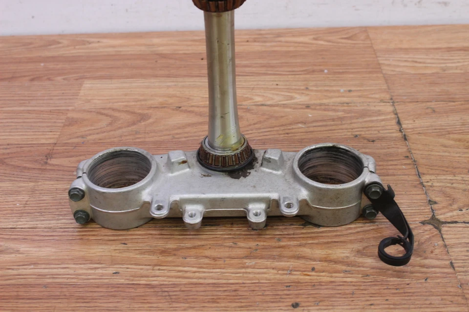 Yamaha YZ250F YZ 250 F 2003 abrazaderas triples/árboles Foto 3 de 4